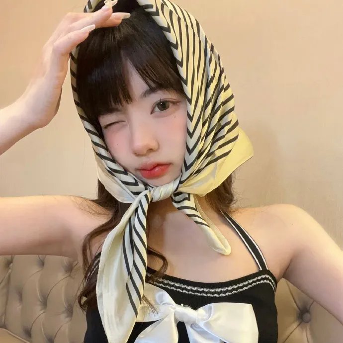 云端男女
